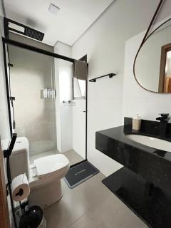 Palulu Flat Juquehy - O refúgio perfeito para casais e famílias - Área de Lazer com Piscina e Sauna - Garagem Subterrânea - Serviço de Praia - Juqueí - 3