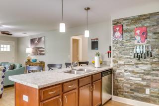 Charming Pensacola Home Rental 2 Mi to Beach! - 2