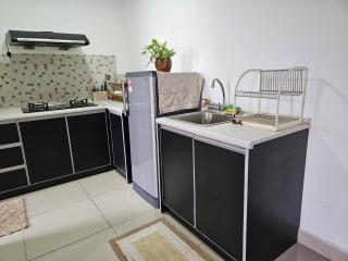 Urban 360 Queen Studio, Ritzqe Homestay - Batu Caves - 6