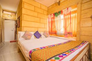 Hotel Classic Jaisalmer - 1