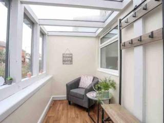 Beeches Bach, 1 bedroom cottage with hot tub - Prestatyn - 8