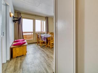 Apartment Olympiade 306 by Interhome - Val Thorens - 2