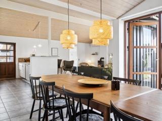 Holiday Home Kerstin - 400m from the sea by Interhome - 8