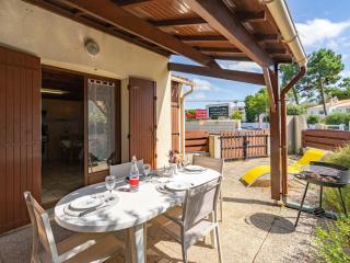 Holiday Home Les Jardins de la Palmyre-3 by Interhome - 0