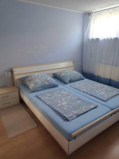 Schöne 2 Zimmer Wohnung - Fürth - 6