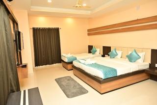 Heritage Suites - 9