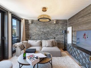 Chalet de charme à Courchevel, 4 chambres, sauna, cheminée, proche commerces et pistes - FR-1-562-59 - Courchevel - 0
