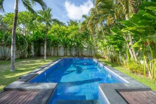 Tropical garden villa near Seminyak Beach, with private pool - Seminyak - 5