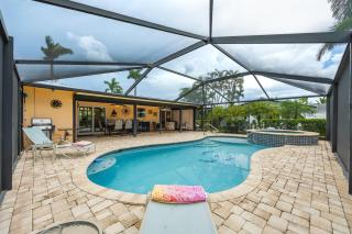 Villa Beachside Bliss - Cape Coral - 0