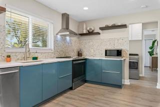 Beautiful 5 bedroom Clearwater home close to beach - Clearwater - 1