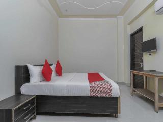 Hotel O The Knights Inn - Charbagh - 1