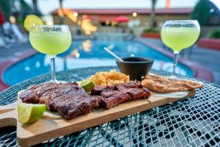Family Garden Inn & Suites - Laredo - 3