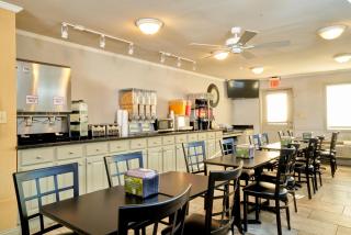 Family Garden Inn & Suites - Laredo - 1