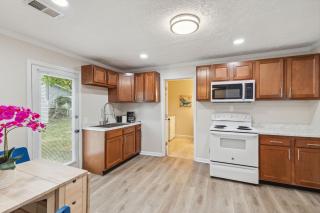 Elm Two Bedroom House in Historic Loveland - Loveland - 6