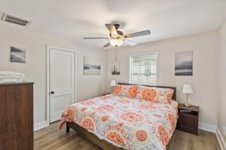 Elm Two Bedroom House in Historic Loveland - Loveland - 4