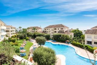 Awesome 3 Br Apart. w/ 4 Terraces, Pool & Parking - Marbella - 0