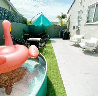 Crown Point Home w/ Cowboy Pool 2 Blocks to Bay - San Diego - 6