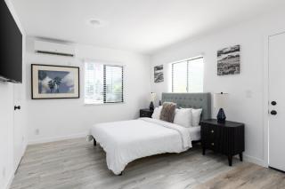 Sunny Studio in the Heart of Venice - B - Los Angeles - 0