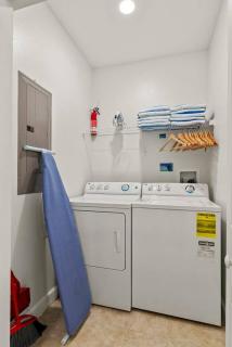 Storey Lake Townhome fun for families at Remy's Retreat - 7