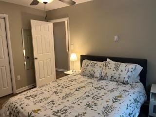 Carter #6 Two Bedroom Apartment near Xavier - Cincinnati - 1