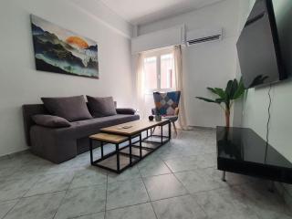 Poseidon - Stylish Apt. Steps Away from Acropolis - 8
