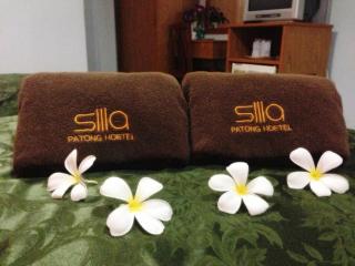 Silla Patong Hostel - Patong Beach - 0