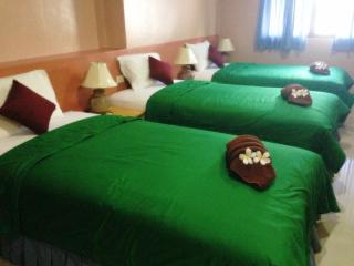 Silla Patong Hostel - Patong Beach - 3