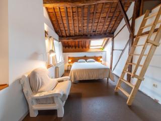 Stunning home for 6 adults with pool - Esneux - 4