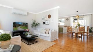 Bluebird Cottage - 2