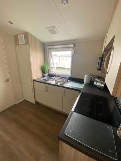 Hughes Holiday Home in St Osyths - 5