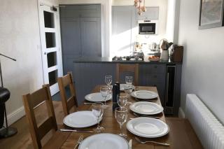 Perfectly Located, Central Bowness Flat With Free Parking and Lake Views - 1