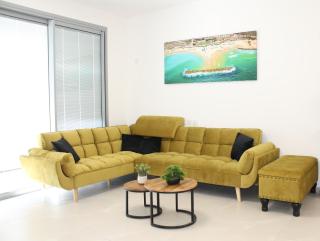 Beach Suite Israel- Private Jacuzzi, Beach View, Gym, Low Fee For Off-Site Indoor Pool & Spa ביץ סוייט ישראל- ג'קוזי פרטי עם נוף ים, אפשרות לבריכה מקורה וספא בתשלום ממש מוזל - Ashkelon - 4
