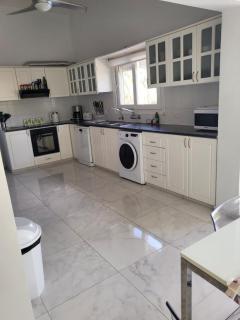 Villa Neyla Four bedroom Coral Bay Beach front - Coral Bay - 1