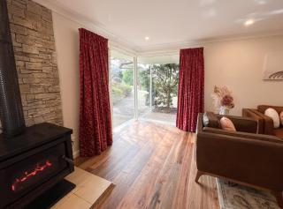 Birdwood Guesthouse - 4