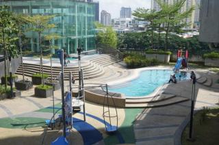 Happy House 2-4pax, 2 Free Parking Upstairs Mall, Columbia Hospital, TAR university,LRT Station, - Kuala Lumpur - 2