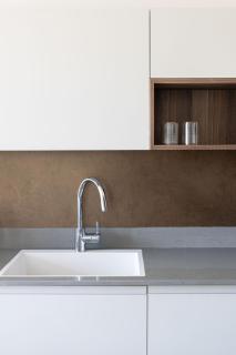 Chic Urban Getaway with Balcony & Mamad by Sea N' Rent - Tel Aviv - 1