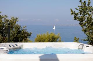 Avra Private Suites - Lassi - 4