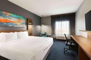 La Quinta Inn & Suites by Wyndham College Station North - College Station - 3