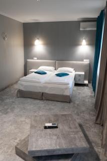 River Stone Hotel - Sheshory - 6