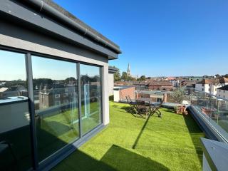 Cathedral Views - Chichester - 0