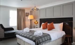 The Black Bull Inn - 8