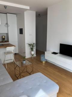 Quiet Ursynow Airport S2 - 4