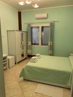 Edeler House - 1