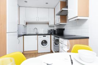 Fantastic 2BR Flat, 3 min Shoreditch High Street - 1