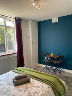 Willesden Green ROOMS - Londra - 5