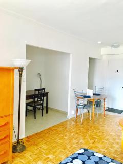 Stylish Montreal Apartment: Comfortable Stay in the Golden Square Mile - Montréal - 9