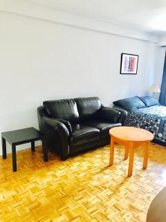 Stylish Montreal Apartment: Comfortable Stay in the Golden Square Mile - Montréal - 8