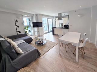 Beautiful 2 bedroom flat in Battersea - Londra - 0