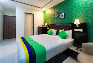 Treebo Laaiba Residency - Bombay - 2