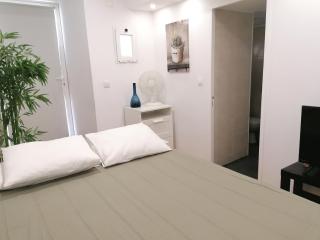 Flowers in Pop House - Lisbona - 9